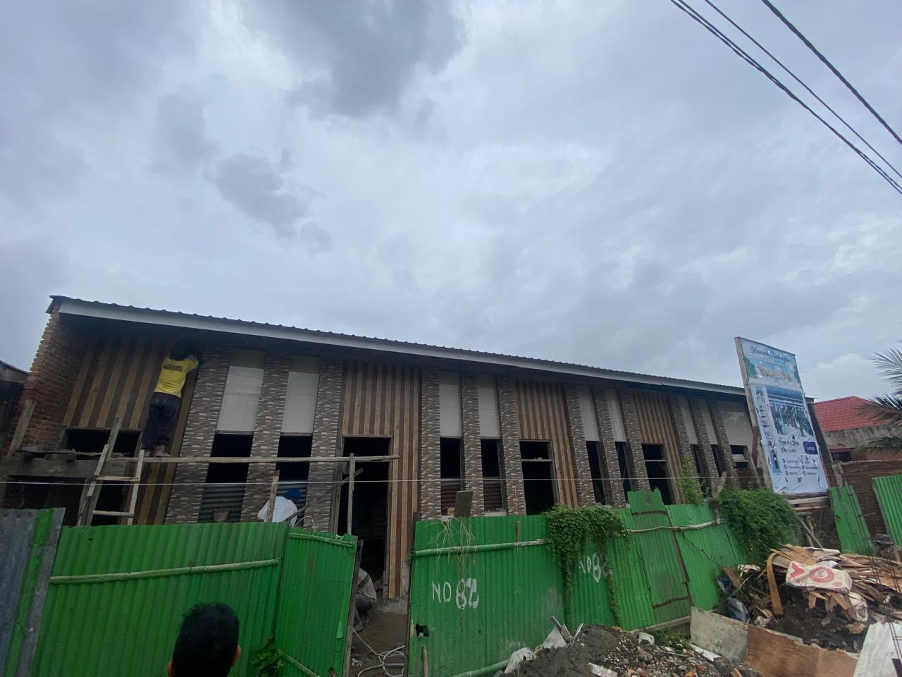 Diduga Lemahnya Pengawasan Satpol pp Medan, Sebuah Proyek Bangunan Rumah Minimalis Jalan Tangguk Bongkar Satu Masih Berdiri Kokoh 